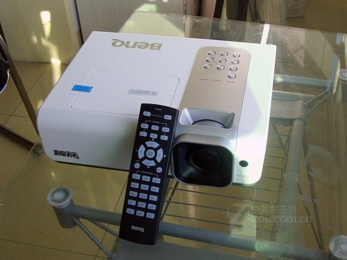 1080p家庭影院投影机 明基W1000测试 